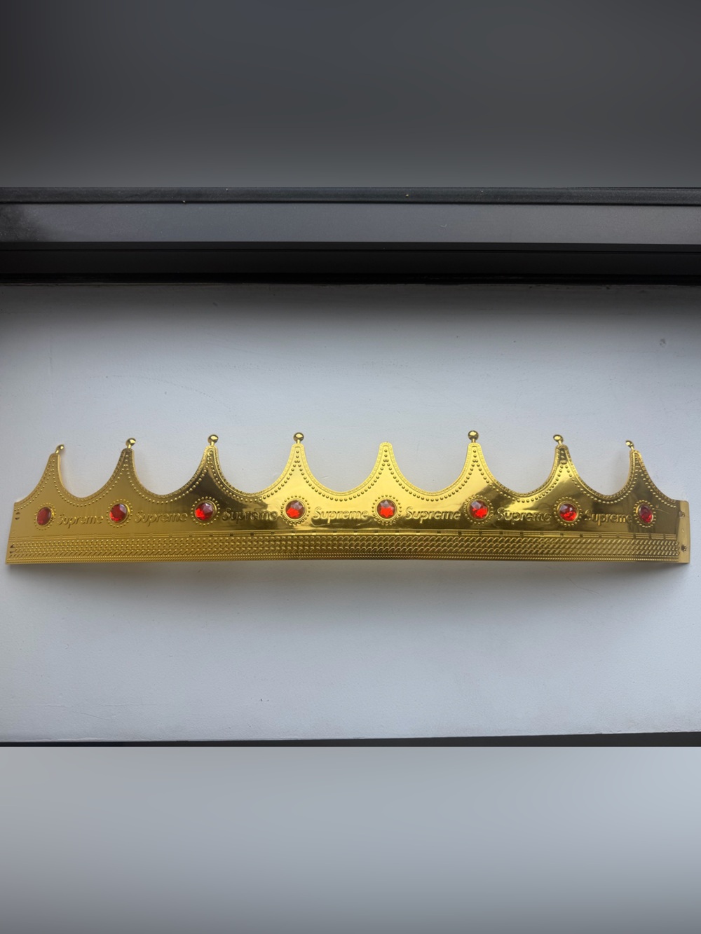 Supreme King Crown SS26 gift with purchase - Picture 4 of 4